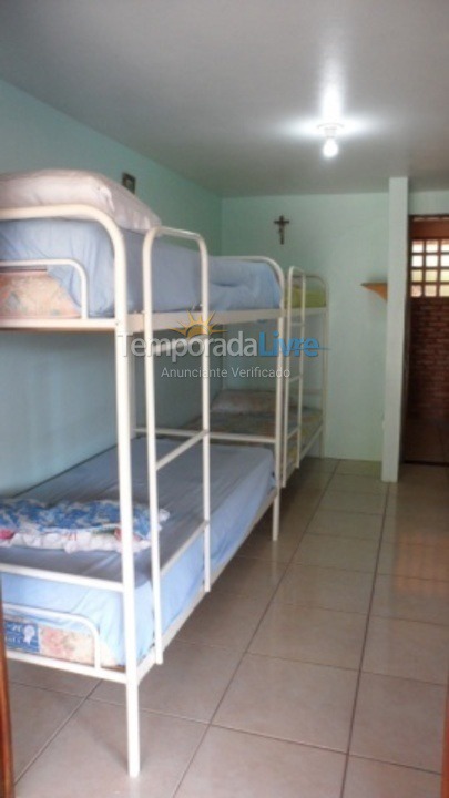 Casa para aluguel de temporada em Florianopolis (Praia dos Ingleses)