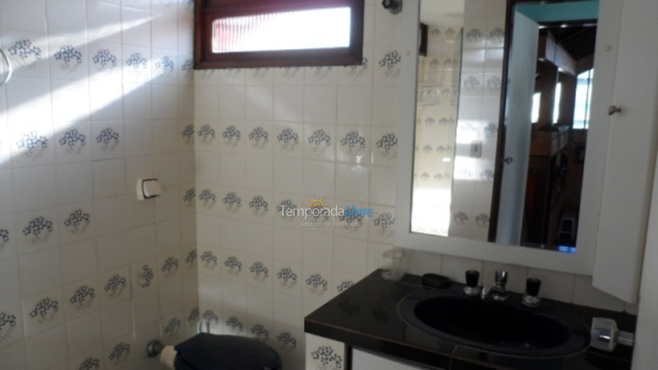 Casa para aluguel de temporada em Florianopolis (Praia dos Ingleses)