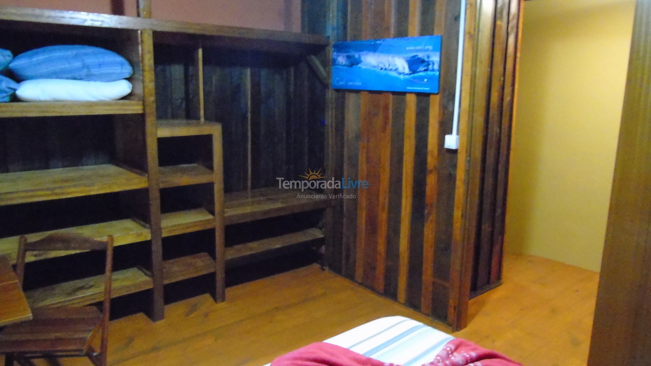 Apartment for vacation rental in Bombinhas (Praia de Quatro Ilhas)