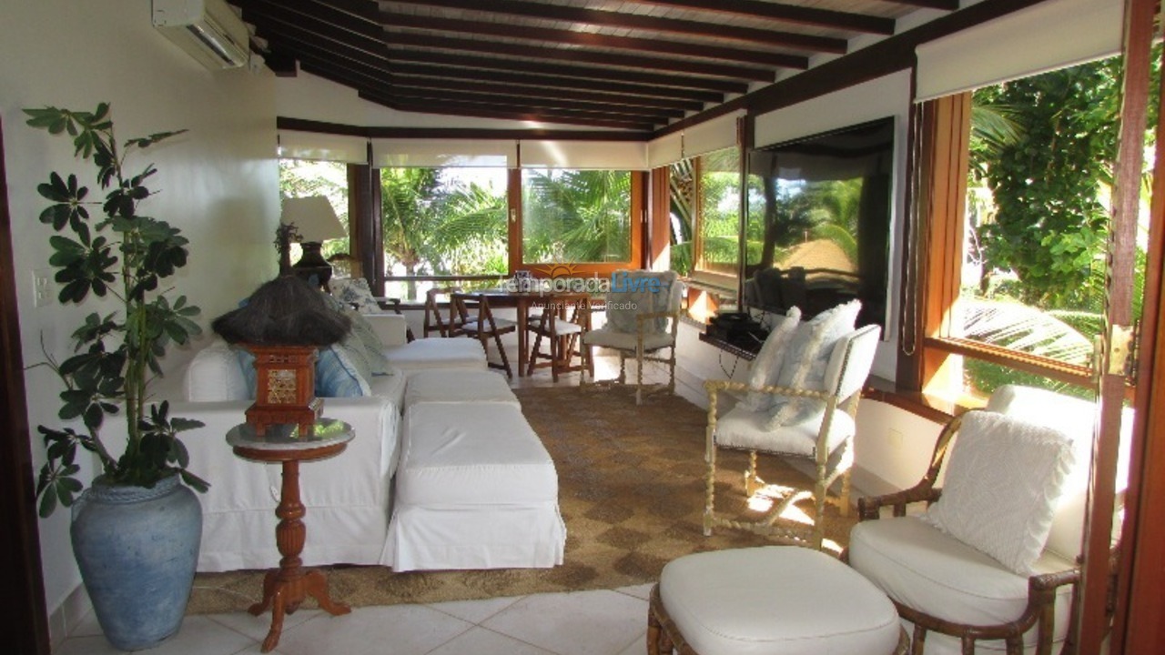 Casa para aluguel de temporada em São Sebastião (Praia da Baleia)