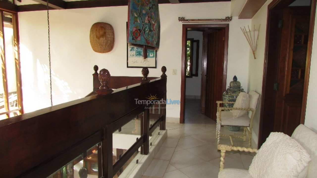 Casa para aluguel de temporada em São Sebastião (Praia da Baleia)