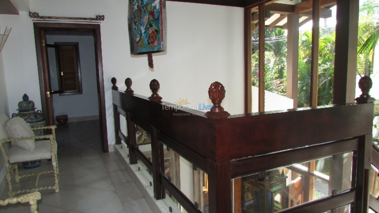 Casa para aluguel de temporada em São Sebastião (Praia da Baleia)