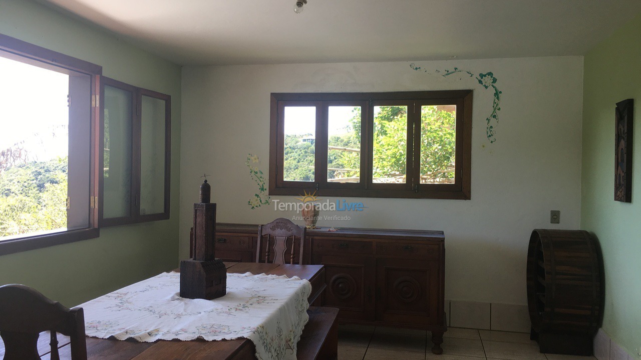 Casa para alquiler de vacaciones em Garopaba (Praia da Ferrugem)