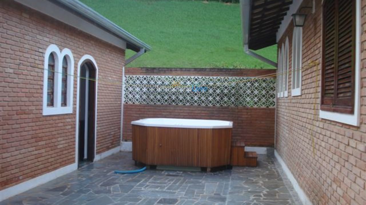 House for vacation rental in Itatiba (Moenda)