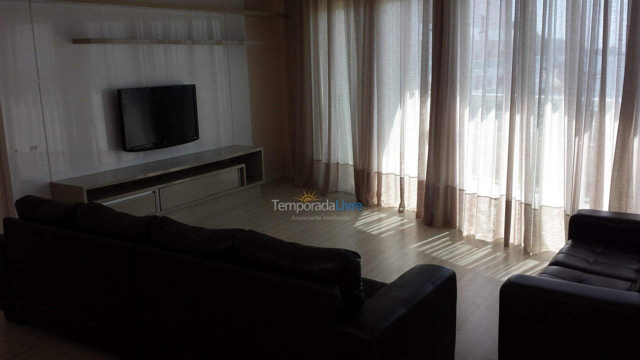 Casa para alquiler de vacaciones em Bombinhas (Praia de Bombas)