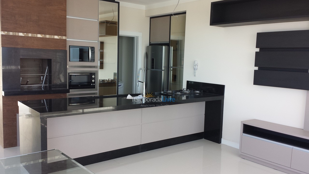 Casa para alquiler de vacaciones em Bombinhas (Praia de Bombas)