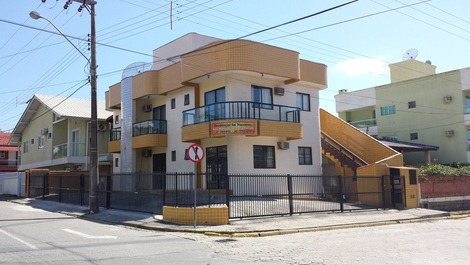 Apartamento para alugar em Bombinhas - Praia de Bombinhas