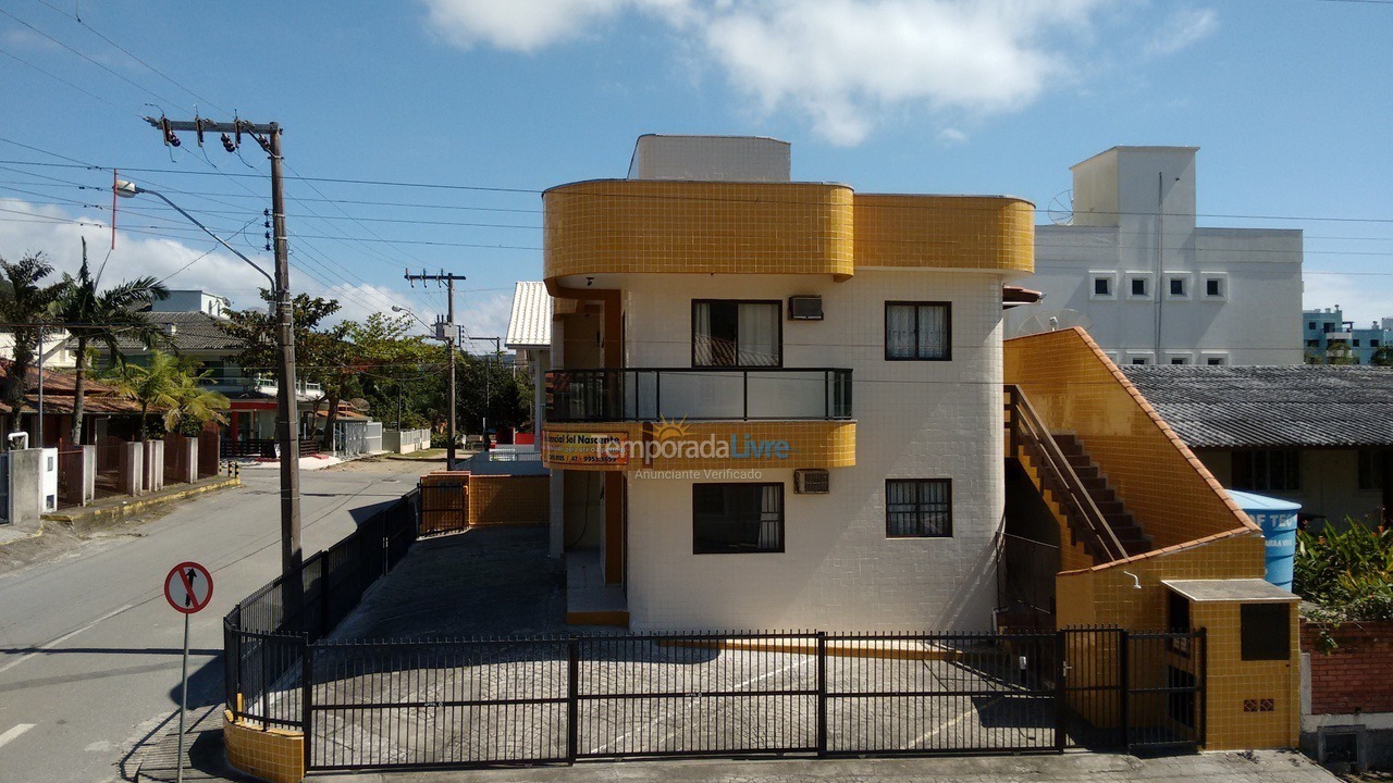 Apartamento para aluguel de temporada em Bombinhas (Praia de Bombinhas)