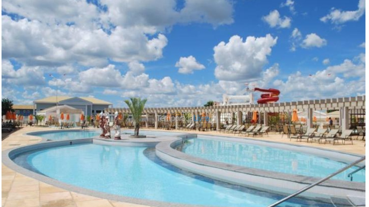 Apartamento para aluguel de temporada em Caldas Novas (Solar de Caldas)