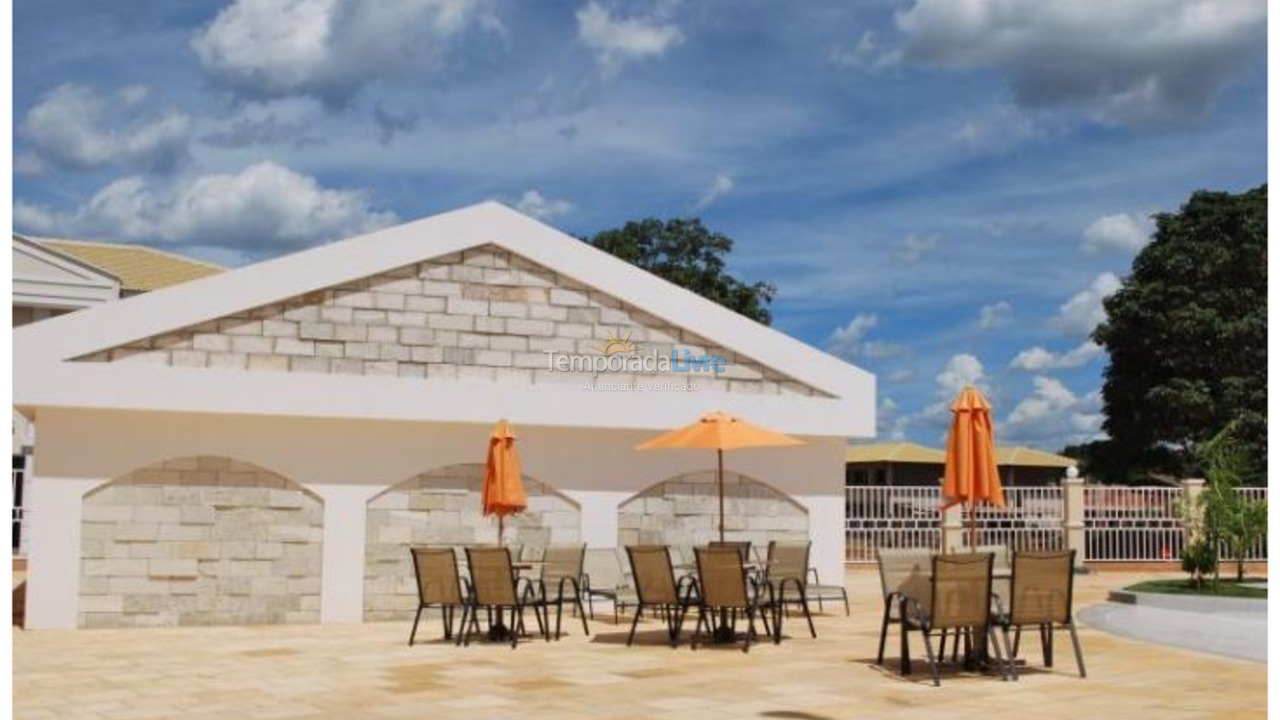 Apartamento para aluguel de temporada em Caldas Novas (Solar de Caldas)