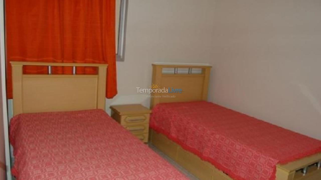 Apartamento para aluguel de temporada em Caldas Novas (Bandeirantes)