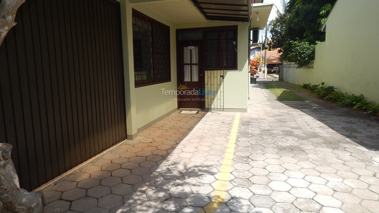 Apartment for vacation rental in Florianopolis (Praia dos Ingleses)