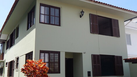 APARTMENT TO SPEND THE HOLIDAYS WITH FAMILY