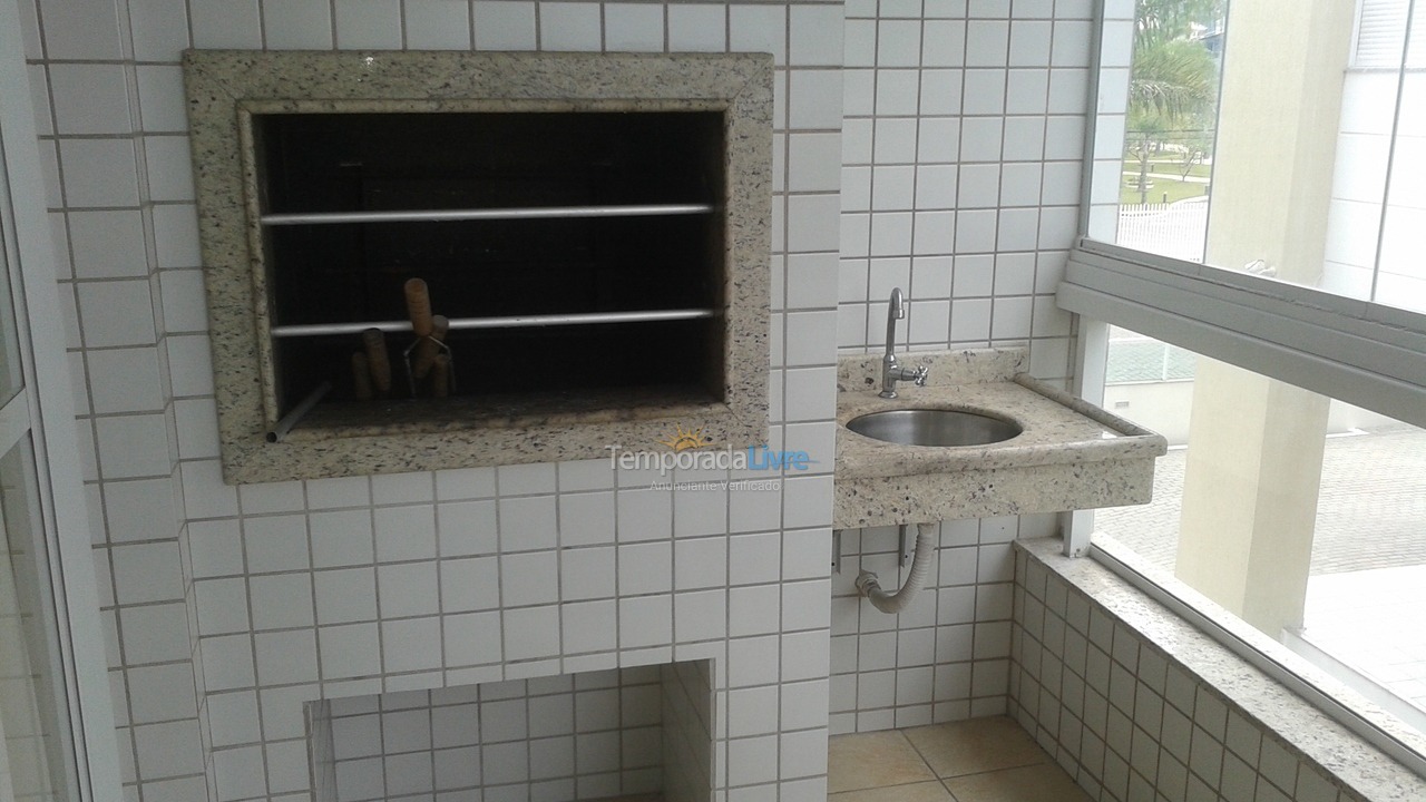 Apartamento para aluguel de temporada em Florianopolis (Praia dos Ingleses)