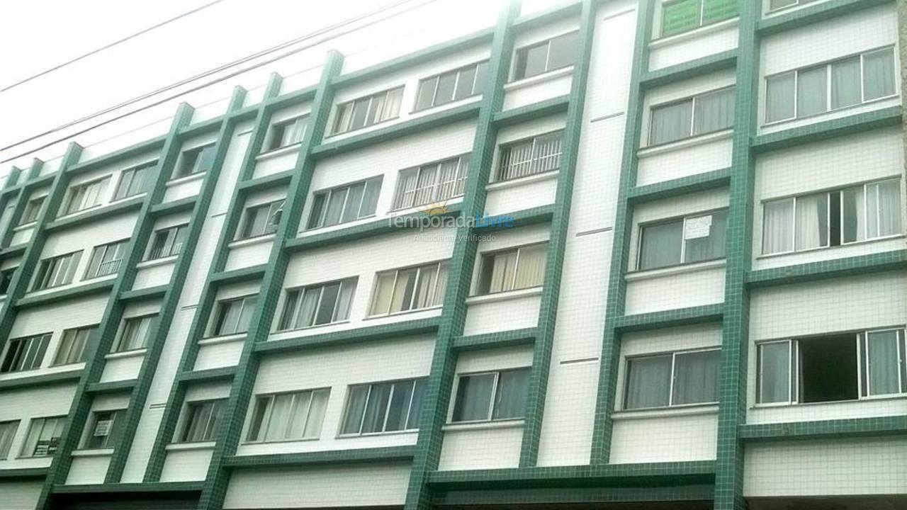 Apartamento para aluguel de temporada em Cabo Frio (Praia do Forte)