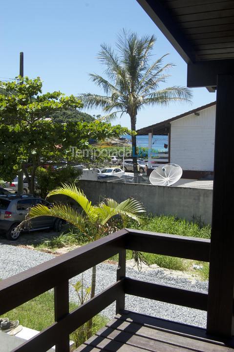 Casa para alquiler de vacaciones em Bombinhas (Praia de Quatro Ilhas)