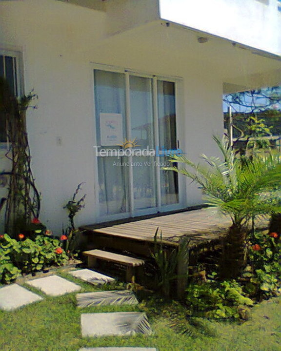 Casa para aluguel de temporada em Bombinhas (Canto Grande)