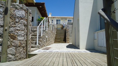 ACESSO CHALÉS 2 DORMITÓRIOS