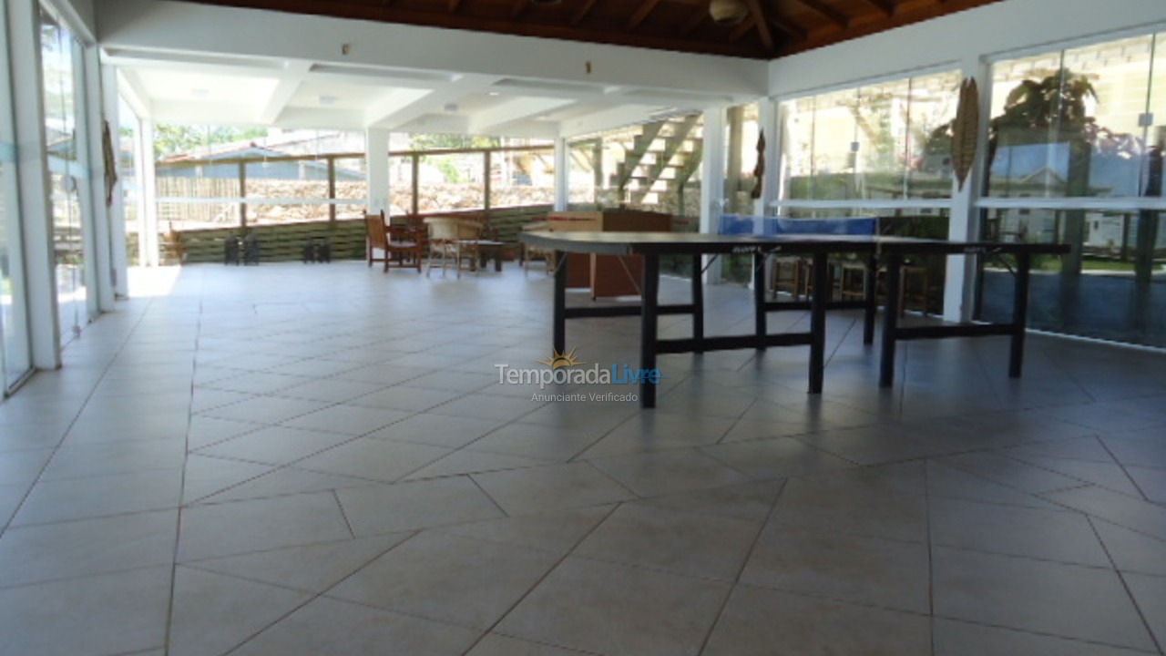 Casa para aluguel de temporada em Florianopolis (Praia dos Ingleses)