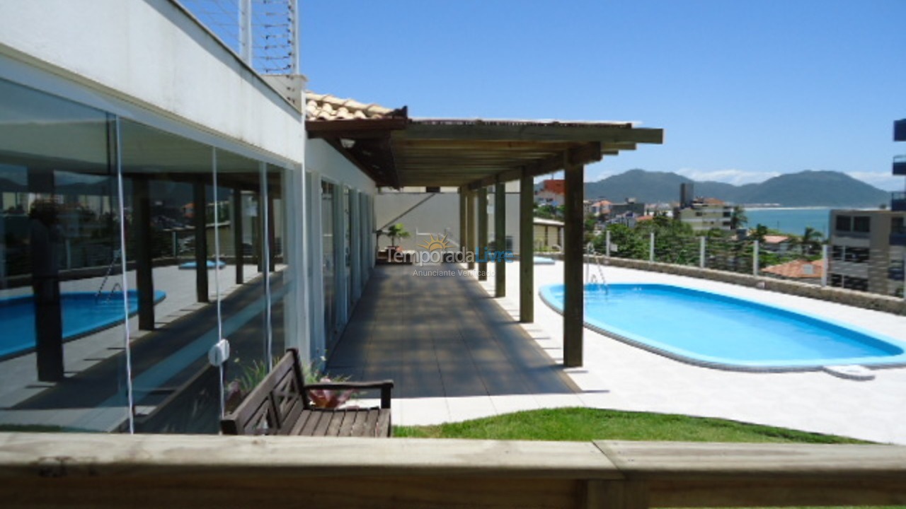 Casa para aluguel de temporada em Florianopolis (Praia dos Ingleses)
