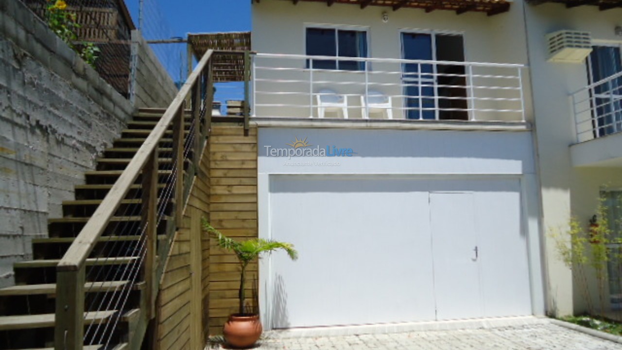 Casa para aluguel de temporada em Florianopolis (Praia dos Ingleses)