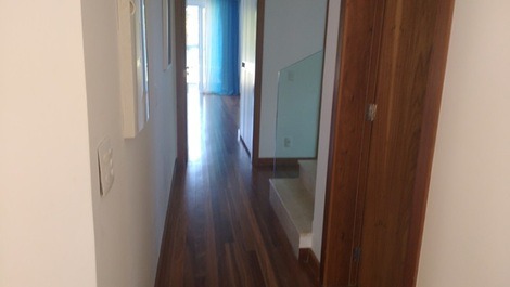 CASA FRENTE AO MAR NA PRAIA DA BALEIA