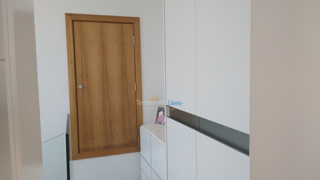 Casa para aluguel de temporada em São Sebastião (Praia da Baleia)