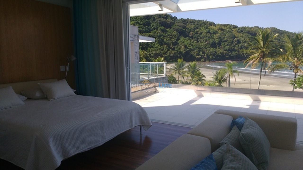 Casa para aluguel de temporada em São Sebastião (Praia da Baleia)