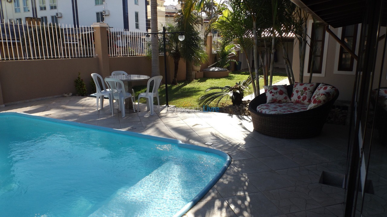 House for vacation rental in Florianopolis (Canasvieiras)