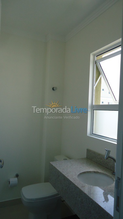Apartment for vacation rental in Itapema (Meia Praia)