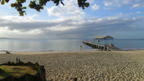 EPECTACULAR HOUSE 4 DORM (SUITE), 4 AIR CONDITIONED, A SEA QUADRA!