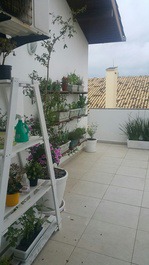 ALQUILO COBERTURA EN PLAYA HERMOSA EN INGLÉS, EN FRENTE DE LA PLAYA.