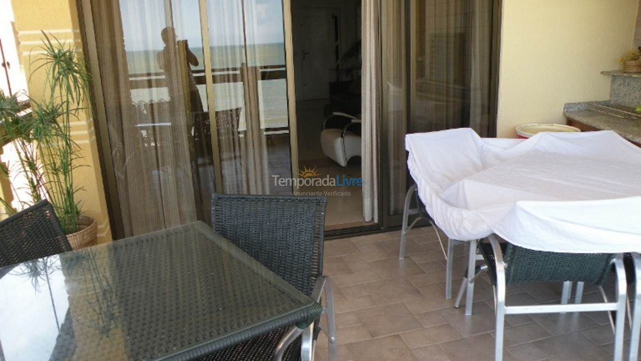 Apartment for vacation rental in Itapema (Centro)