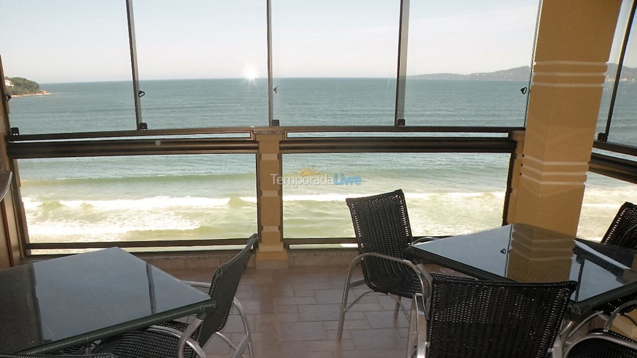 Apartment for vacation rental in Itapema (Centro)