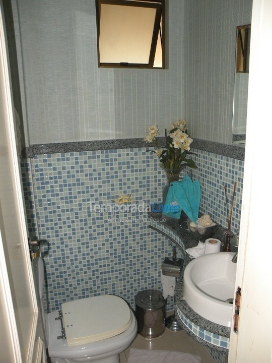 Apartment for vacation rental in Itapema (Centro)