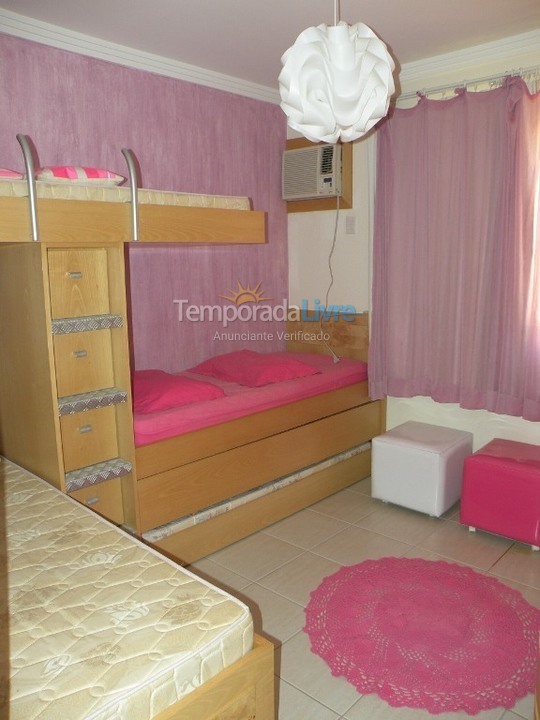 Apartment for vacation rental in Itapema (Centro)