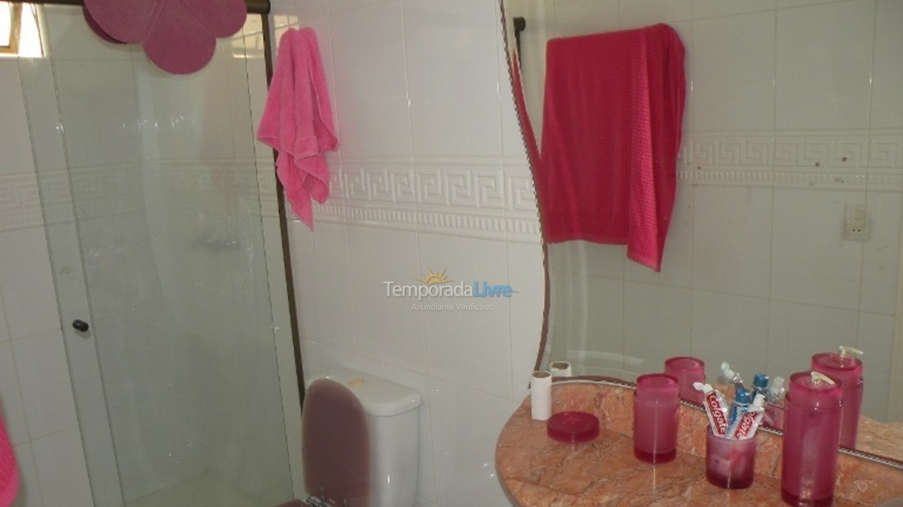 Apartment for vacation rental in Itapema (Centro)