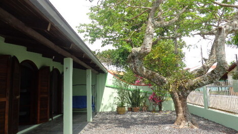 HOUSE 200M FROM THE SEA, SUITE WITH AC, CISTERNA, WI-FI, CLOSE TO THE SEA