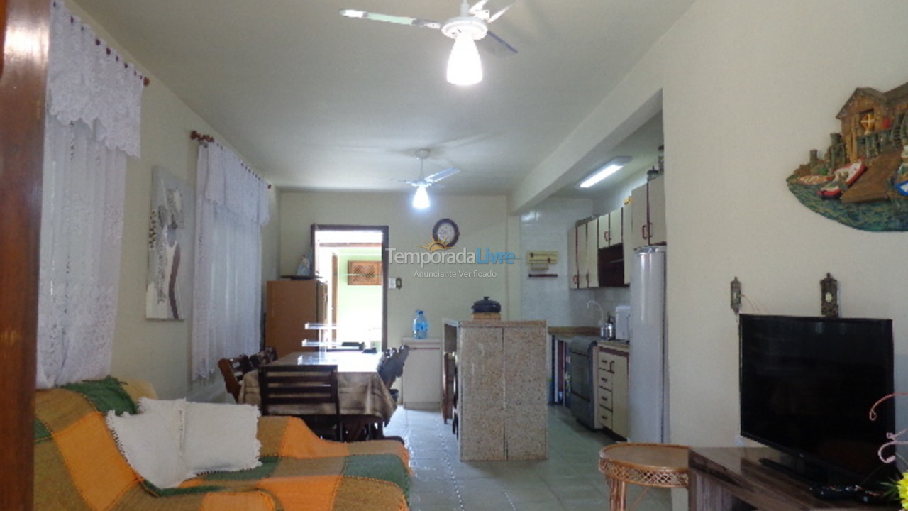 House for vacation rental in São Francisco do Sul (Enseada)