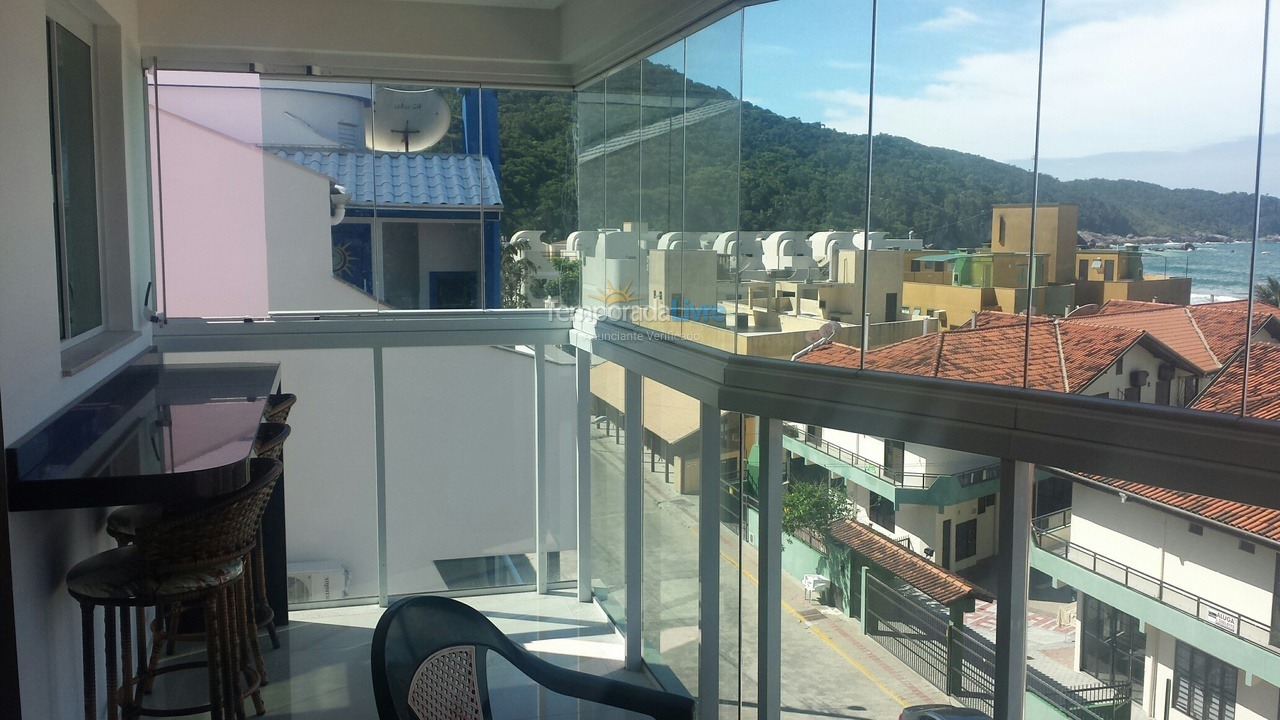 Apartment for vacation rental in Bombinhas (Praia de Bombas)