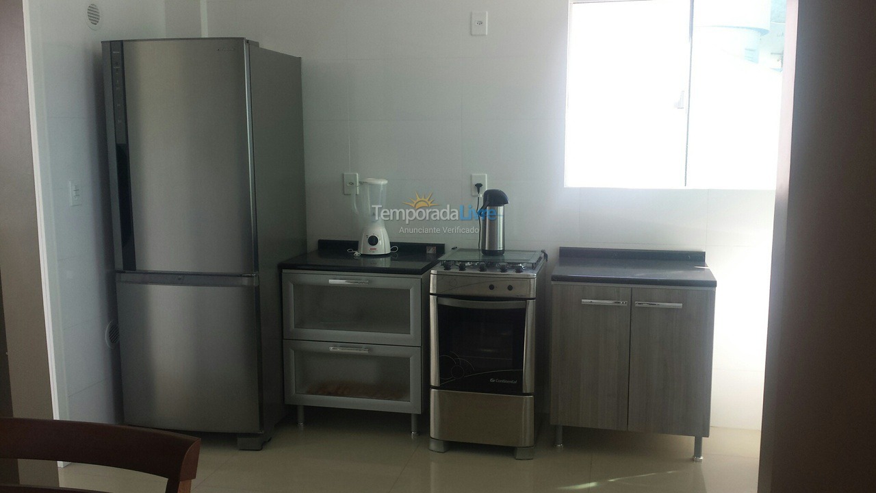 Apartment for vacation rental in Bombinhas (Praia de Bombas)