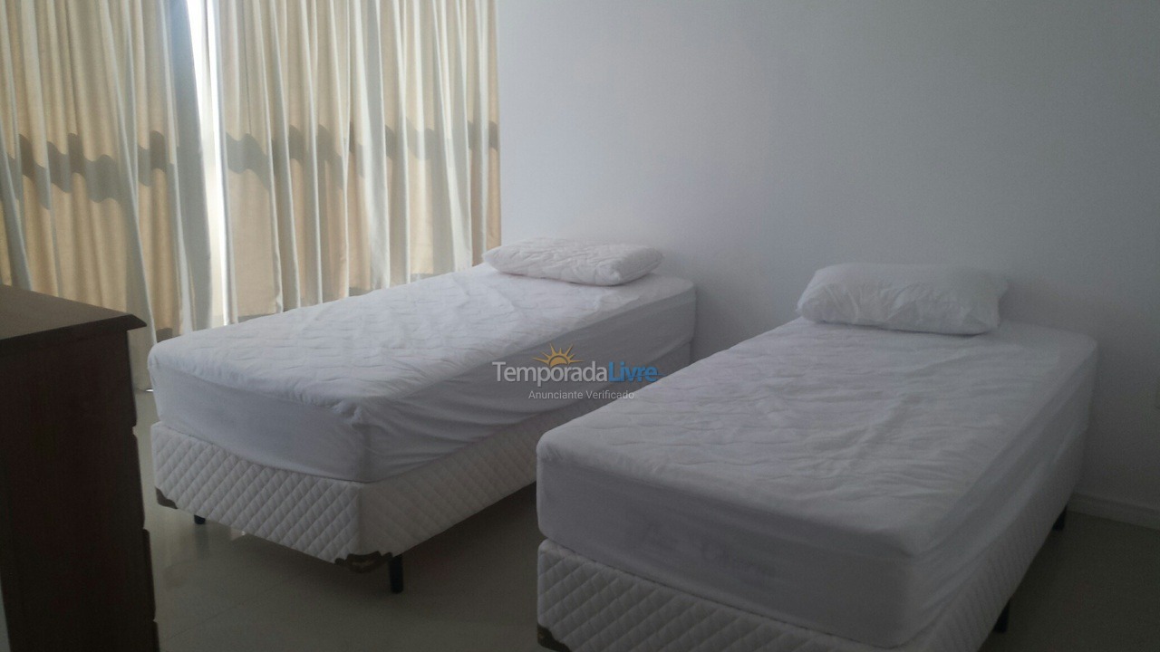 Apartment for vacation rental in Bombinhas (Praia de Bombas)