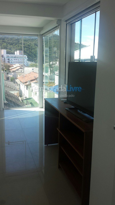 Apartment for vacation rental in Bombinhas (Praia de Bombas)