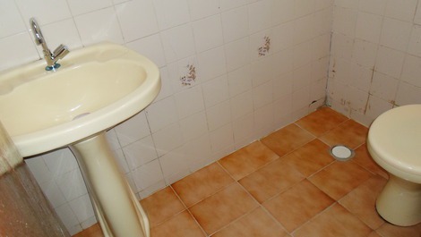 House with pool, for up to 18 people, Itapoá sc Ligue or WhatsApp