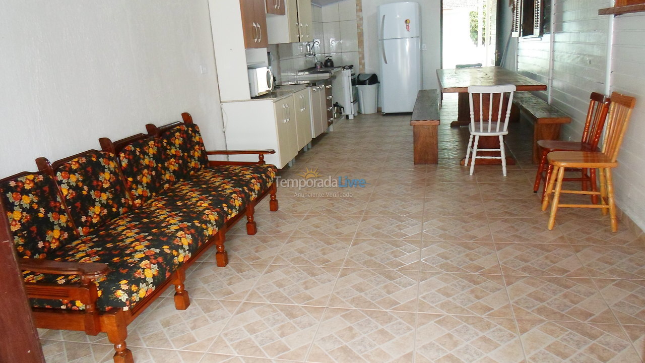 House for vacation rental in Itapoá (Balneário Rainha do Mar)