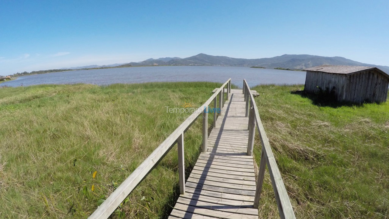 Apartamento para alquiler de vacaciones em Garopaba (Praia da Ferrugem)