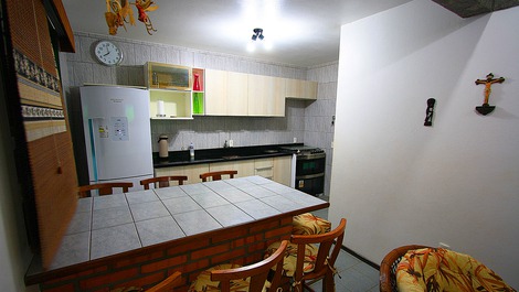 House with pool and 3 suites in Mariscal Ref.143