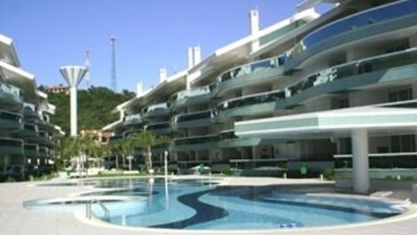 piscina do condominio