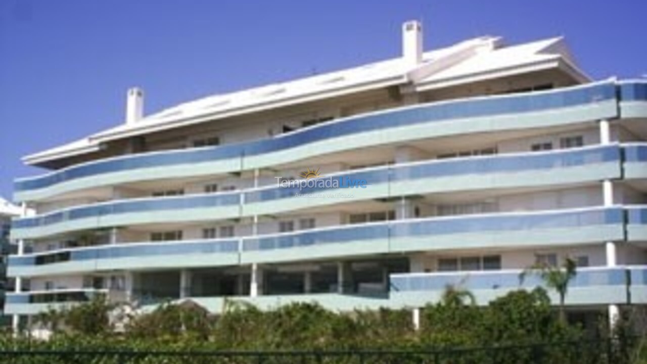 Apartamento para aluguel de temporada em Florianópolis (Praia Brava)