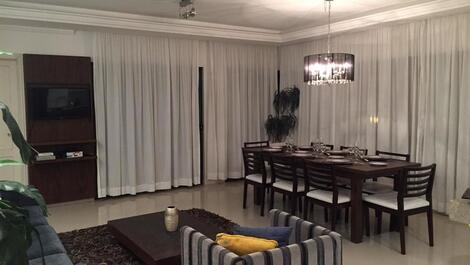 Apartamento Frente Para O Mar! Meia Praia - Itapema SC